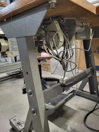 Máquina de coser industrial FOMAX