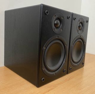 Altavoces Denon SC-M37