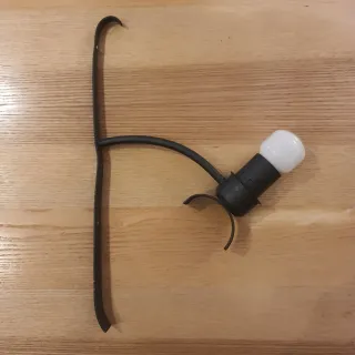 Apliques metálicos negros faroles