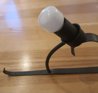 Apliques metálicos negros faroles