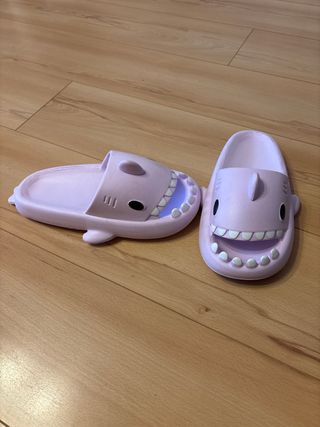 Chanclas Tiburón Rosa Talla 40-41