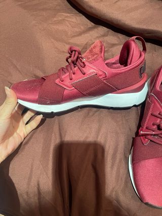 Zapatillas Puma Mujer vino/ burdeos
