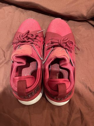 Zapatillas Puma Mujer vino/ burdeos
