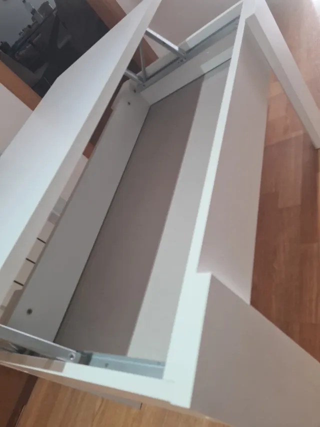 Mesa de centro abatible blanca