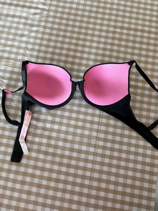 Sujetador negro PINK  NUEVO SIN USAR
