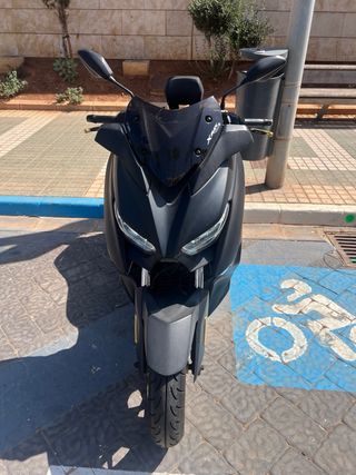Yamaha X Max 125