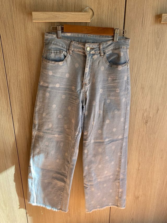 Pantalones vaqueros lunares