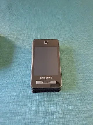 Lote 5 teléfonos vintage: Samsung, Motorola, Sony