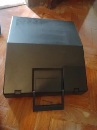 Máquina de escribir Olivetti Lettera 12