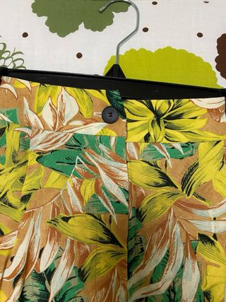 Bermudas mujer estampado tropical