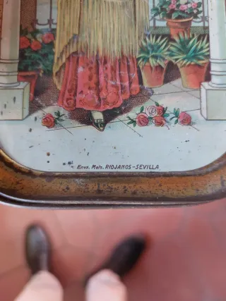 Bandeja motivo Sevilla 1920