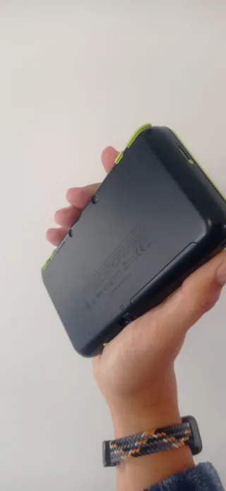 Nuovo Nintendo 2DS XL Edizione Mario Kart 7