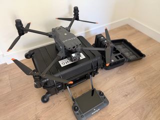 Dron DJI Matrice 30T