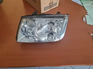 Faro Izquierdo VW Bora