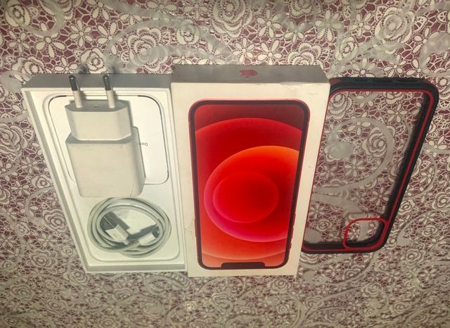 iPhone 12 Rosso