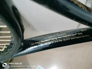 Raquetas de tenis Yonex y Wilson