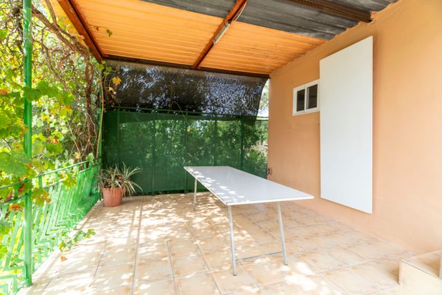 Finca rústica con caseta