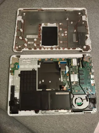 Notebook Asus F402S non testato leggi descrizione