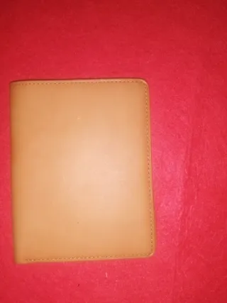 Tarjetero y Billetero Piel Living & Coo Beige