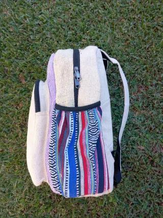 Mochila de cáñamo y algodón con diseño de oso trib