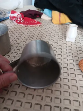 Jarras de aluminio vintage (2 unidades)