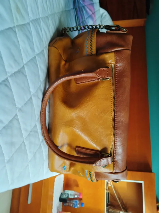 Bolso Desigual Marrón y Amarillo Casi Nuevo