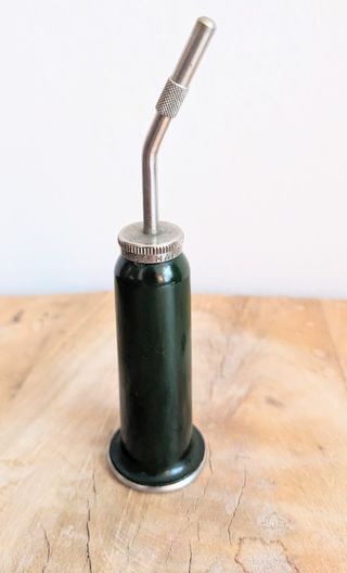 Aceitera Elna para máquina de coser