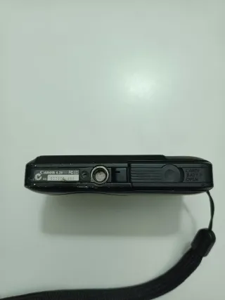 Canon IXUS 100 IS Non Testata no batteria leggi