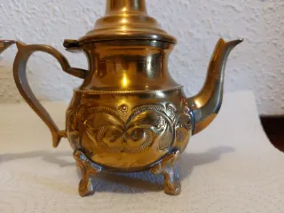 Juego 2 Teteras Indias Doradas