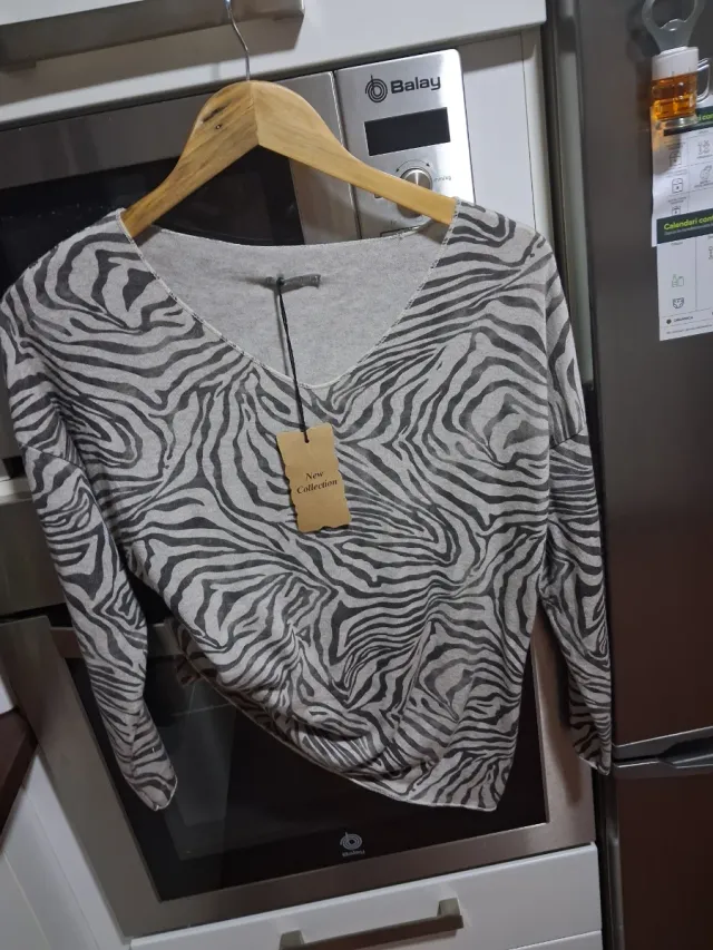 Jersey de lana con estampado cebra