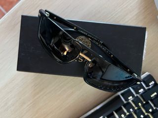 Occhiali Versace Neri e Dorati Originali