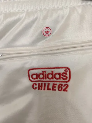 Pantalón Adidas Chile 62