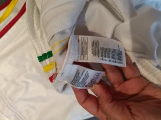 Pantalón Adidas Chile 62