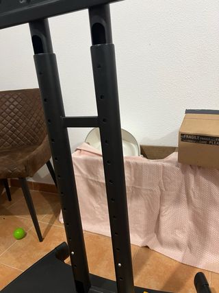 Soporte TV con ruedas