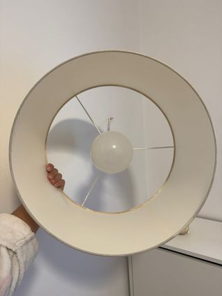 Lámpara de techo dormitorio beige