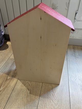 Casita de madera para muñecas medidas 34x55x17cm