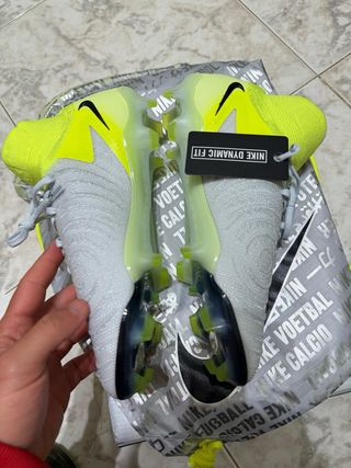 Nike Phantom Elite Scarpe da Calcio