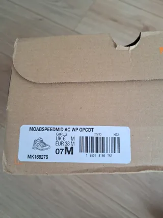 Bambas senderismo Merrell mujer talla 38 lilas