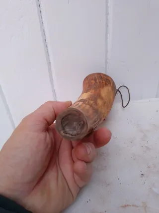 Soporte para piedra afilar de cuerno