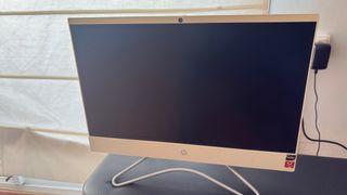 HP All-in-One 22c1004ns Ordenador