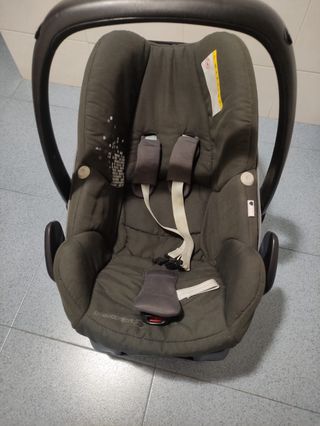 Maxi-Cosi FamilyFix Silla Bebé