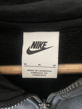 Chaqueta Nike Negra Cremallera
