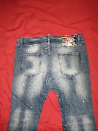 Pantalón DSQUARED2 con Parches