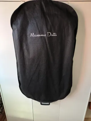 Traje de hombre azul