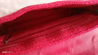 Borsa lana bouclé borgogna.