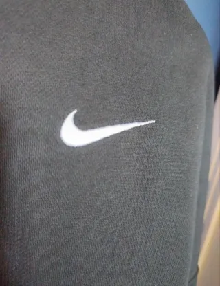 Sudadera Nike Negra
