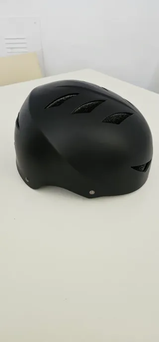 Casco nero satinato