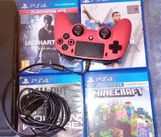 PS4 (PlayStation 4) + 4 Giochi + Controller