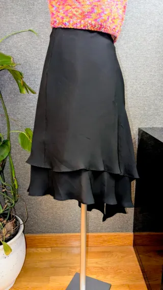 Falda Zara Negra Asimétrica