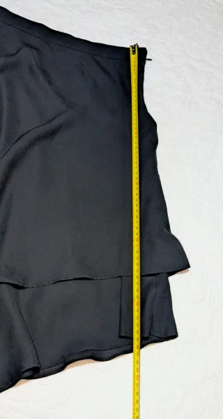 Falda Zara Negra Asimétrica